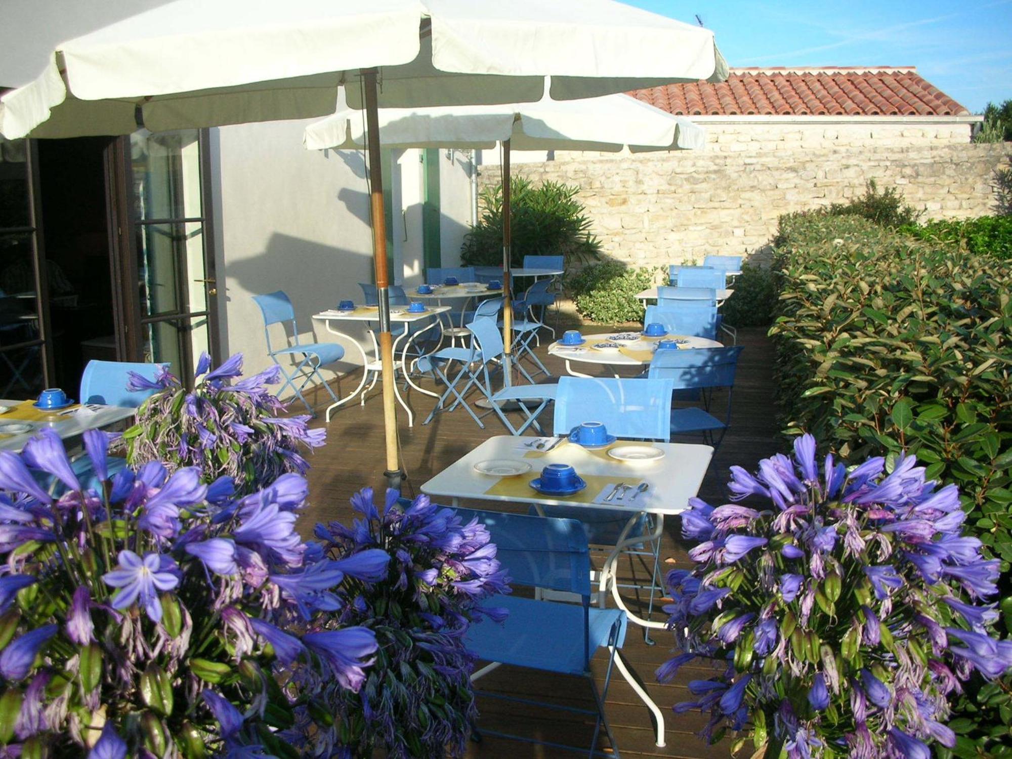 Hotel La Galiote En Re La Flotte Bagian luar foto