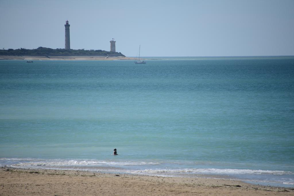 Hotel La Galiote En Re La Flotte Bagian luar foto